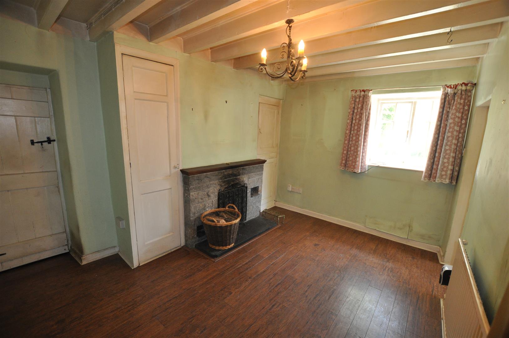 Segrwyd Isa Cottage Lawnt, Denbigh Clough & Co