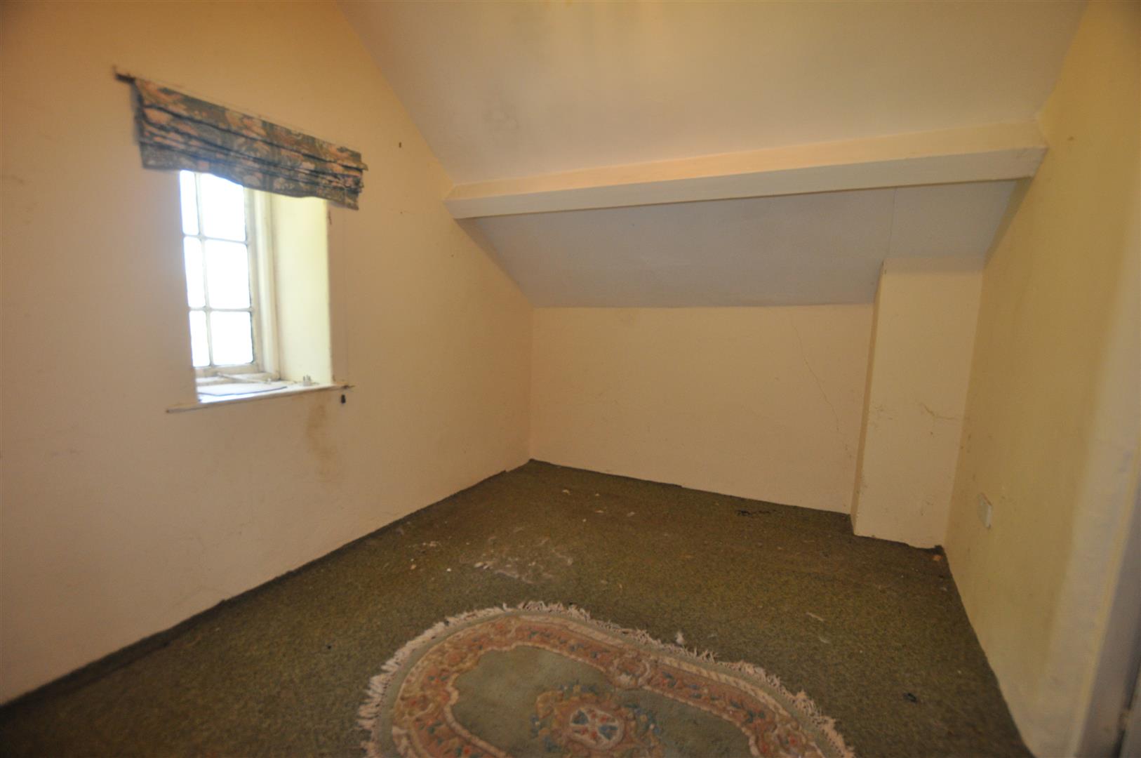 Segrwyd Isa Cottage Lawnt, Denbigh Clough & Co